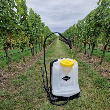 Chrbtový postrekovač, obsah 12 l, typ 3552