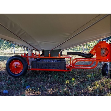 Zberač striasaného ovocia HARVEST