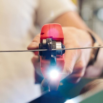 Kliešte FELCO 834C - LED svetlo